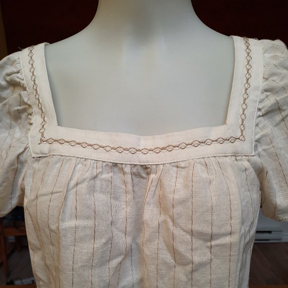 NWT Linen White Flowy Top - Picture 4 of 8